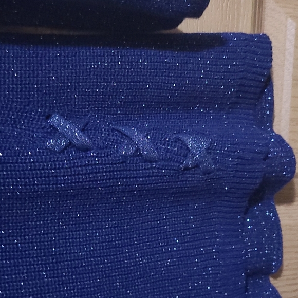 A.n.a Navy Blue Sweater With criss-cross details - Picture 4 of 5